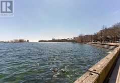 703 - 2285 LAKE SHORE BOULEVARD W | Toronto Ontario | Slide Image Thirteen