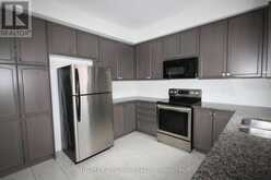 66 WHITE CRESCENT | Barrie Ontario | Slide Image Thirteen