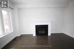 66 WHITE CRESCENT | Barrie Ontario | Slide Image Nine