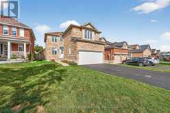 124 TUNBRIDGE ROAD | Barrie Ontario | Slide Image Two