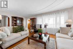 609 GREEN MOUNTAIN ROAD E | Hamilton Ontario | Slide Image Six