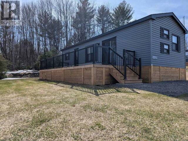 LKR036 - 1047 BONNIE LAKE CAMP ROAD Bracebridge Ontario, P1L 1W9 - 3 Bedrooms Home For Sale