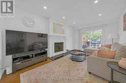 54 BRAEBURN DRIVE | Markham Ontario | Slide Image Three