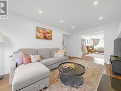 54 BRAEBURN DRIVE Markham Ontario, L3T 4W8
