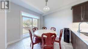 28 RICHMOND PARK DRIVE | Georgina Ontario | Slide Image Nineteen