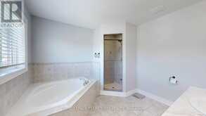 28 RICHMOND PARK DRIVE | Georgina Ontario | Slide Image Thirty-two