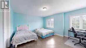 28 RICHMOND PARK DRIVE | Georgina Ontario | Slide Image Thirty-nine