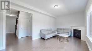 28 RICHMOND PARK DRIVE | Georgina Ontario | Slide Image Nine