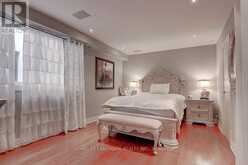 35 GARDINER ROAD | Toronto Ontario | Slide Image Twenty-four