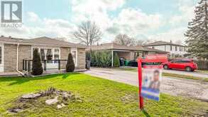 53 DAVENPORT CRESCENT | Brampton Ontario | Slide Image Two
