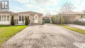 53 DAVENPORT CRESCENT | Brampton Ontario | Slide Image Three