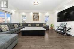 127 LAMETTI DRIVE | Fonthill Ontario | Slide Image Twelve