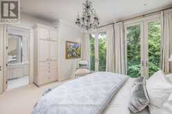 40 SUMMERHILL GARDENS | Toronto Ontario | Slide Image Nine