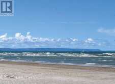 28 PLEASANT BAY LANE | Wasaga Beach Ontario | Slide Image Eleven