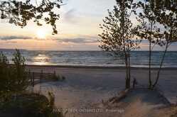 281 RIVER ROAD EAST | Wasaga Beach Ontario | Slide Image Twelve