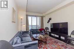 507A - 9088 YONGE STREET | Richmond Hill Ontario | Slide Image Ten