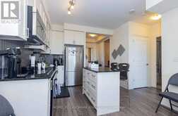 507A - 9088 YONGE STREET | Richmond Hill Ontario | Slide Image Seventeen
