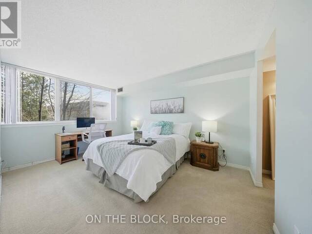 203 - 880 DUNDAS STREET W Mississauga Ontario, L5C 4H3 - 2 Bedrooms Condo For Sale