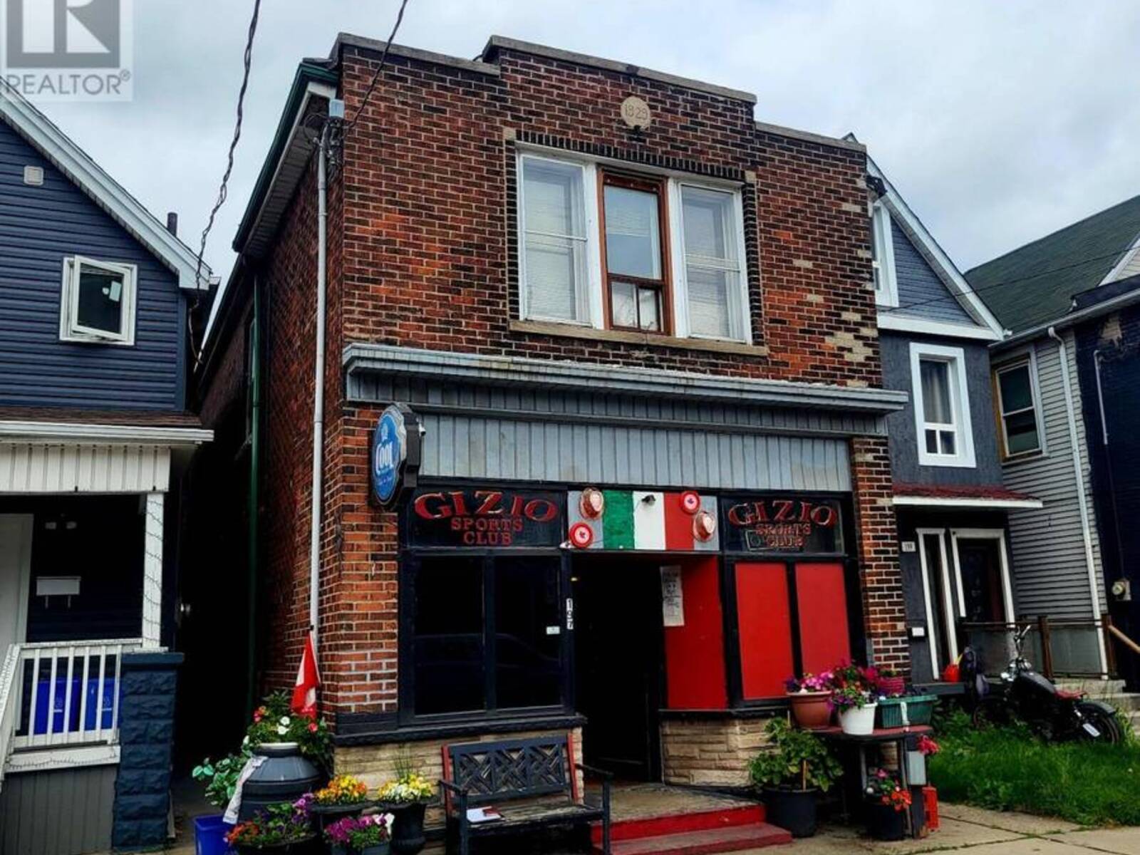 197 SHERMAN AVENUE N, Hamilton, Ontario L8L 6M8