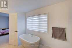 255 REA DRIVE | Fergus Ontario | Slide Image Seventeen