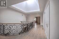50 YORKMINSTER ROAD | Toronto Ontario | Slide Image Eighteen