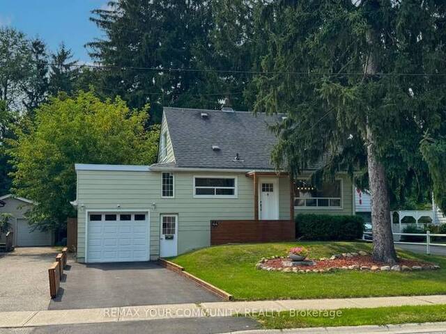 44 REAMAN STREET Richmond Hill Ontario, L4C 4P1 - 3 Bedrooms Home For Sale