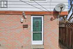 8 HURONIA COURT | Brampton Ontario | Slide Image Four