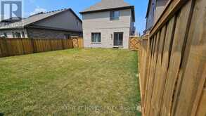 12 MITCHELL AVENUE | Collingwood Ontario | Slide Image Four