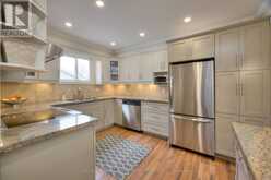 42 CULPEPPER DRIVE | Waterloo Ontario | Slide Image Sixteen