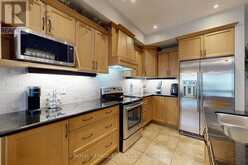 34 FOREST VALLEY CRESCENT | Dundas Ontario | Slide Image Thirteen