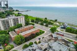 37 - 1347 LAKESHORE ROAD | Burlington Ontario | Slide Image Sixteen