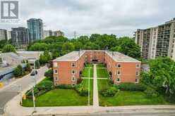 37 - 1347 LAKESHORE ROAD | Burlington Ontario | Slide Image Three