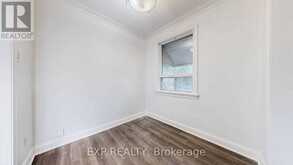 47 BOYCE AVENUE | Toronto Ontario | Slide Image Ten