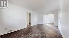 47 BOYCE AVENUE | Toronto Ontario | Slide Image Nine