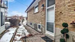 68 PAULVALE CRESCENT | Toronto Ontario | Slide Image Forty-seven