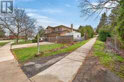 249 LLOYMINN AVENUE | Ancaster Ontario | Slide Image Three