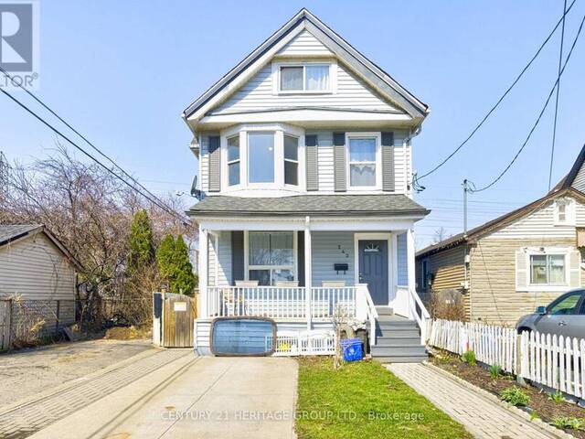 243 GIBSON AVENUE Hamilton Ontario, L8L 6K3 - Multi-family Home For Sale