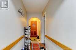 212 CUMMER AVENUE | Toronto Ontario | Slide Image Twelve