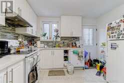 212 CUMMER AVENUE | Toronto Ontario | Slide Image Nine