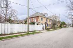 207 WATERLOO STREET N | Cambridge Ontario | Slide Image Three