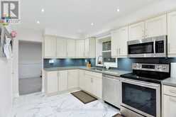825 NORTH SERVICE ROAD | Mississauga Ontario | Slide Image Seventeen