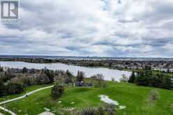 9 PRINCETON TERRACE | Brampton Ontario | Slide Image Seven