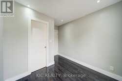 35 MONTCALM AVENUE | Toronto Ontario | Slide Image Sixteen