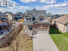 154 ARNOLD CRESCENT | Angus Ontario | Slide Image Two