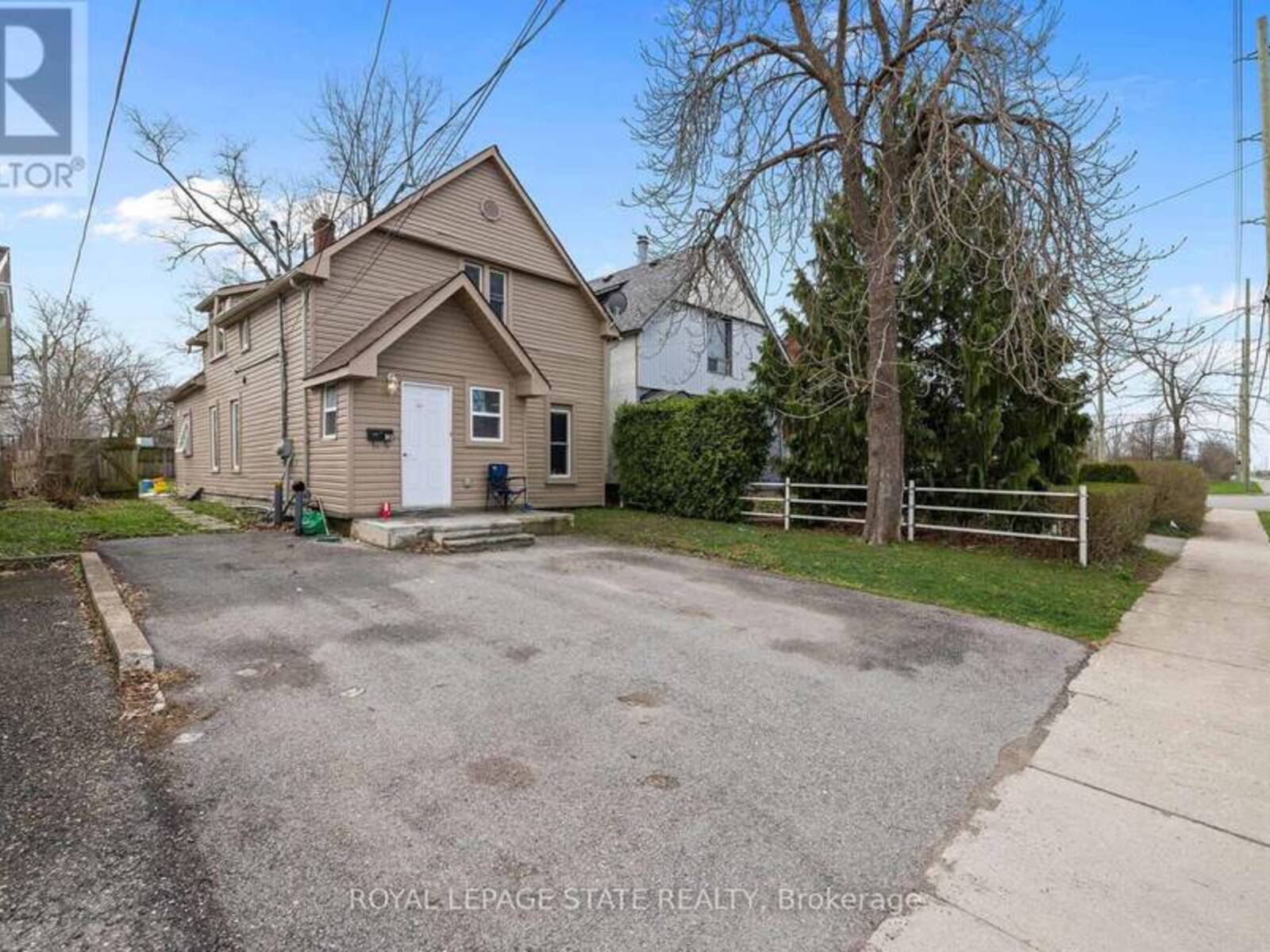 313 GILMORE ROAD, Fort Erie, Ontario L2A 2M9