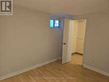283 PALISER CRESCENT S | Richmond Hill Ontario | Slide Image Twelve