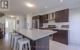 45 STOTHER CRESCENT | Bracebridge Ontario | Slide Image Twelve