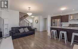 45 STOTHER CRESCENT | Bracebridge Ontario | Slide Image Nine