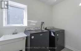 45 STOTHER CRESCENT | Bracebridge Ontario | Slide Image Thirty-three