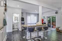 97 CENTRE STREET E | Richmond Hill Ontario | Slide Image Seventeen
